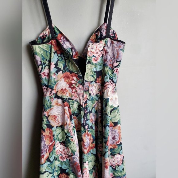 ⭐2x Host Pick⭐ Vintage | Floral Party Dress - Picture 5 of 7
